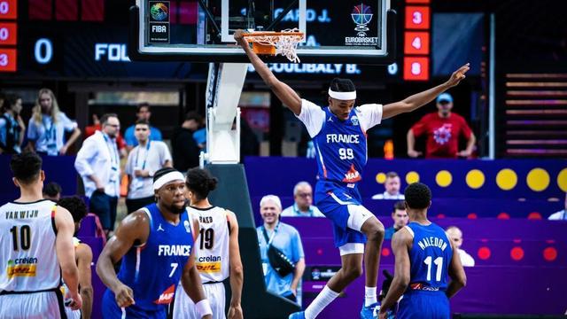 开云体育中国-包含西班牙男篮战绩起伏难以提升，主帅沐浴火热质疑的词条