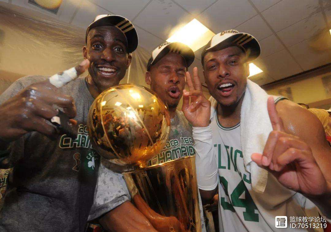 开云体育-凯尔特人球员团队合作精神受赞扬