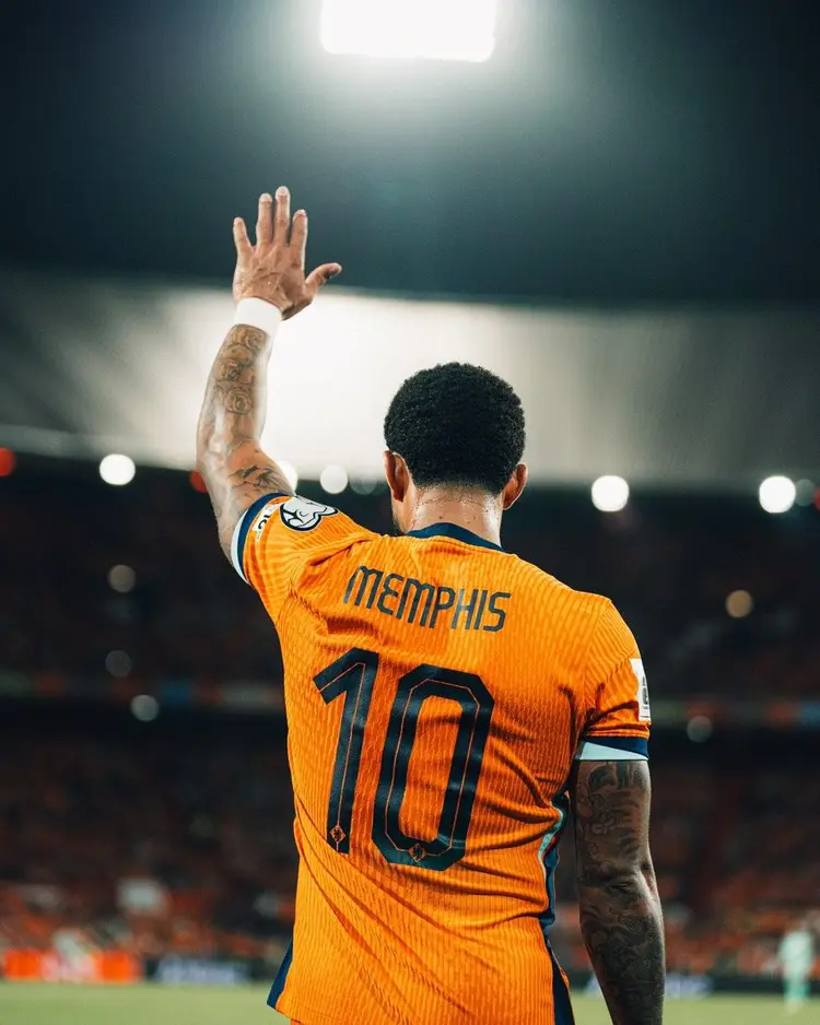 包含荷兰遭遇惨败,德佩传射贝拉尔迪巴尔的词条 包含荷兰遭遇惨败,德佩传射贝拉尔迪巴尔的词条