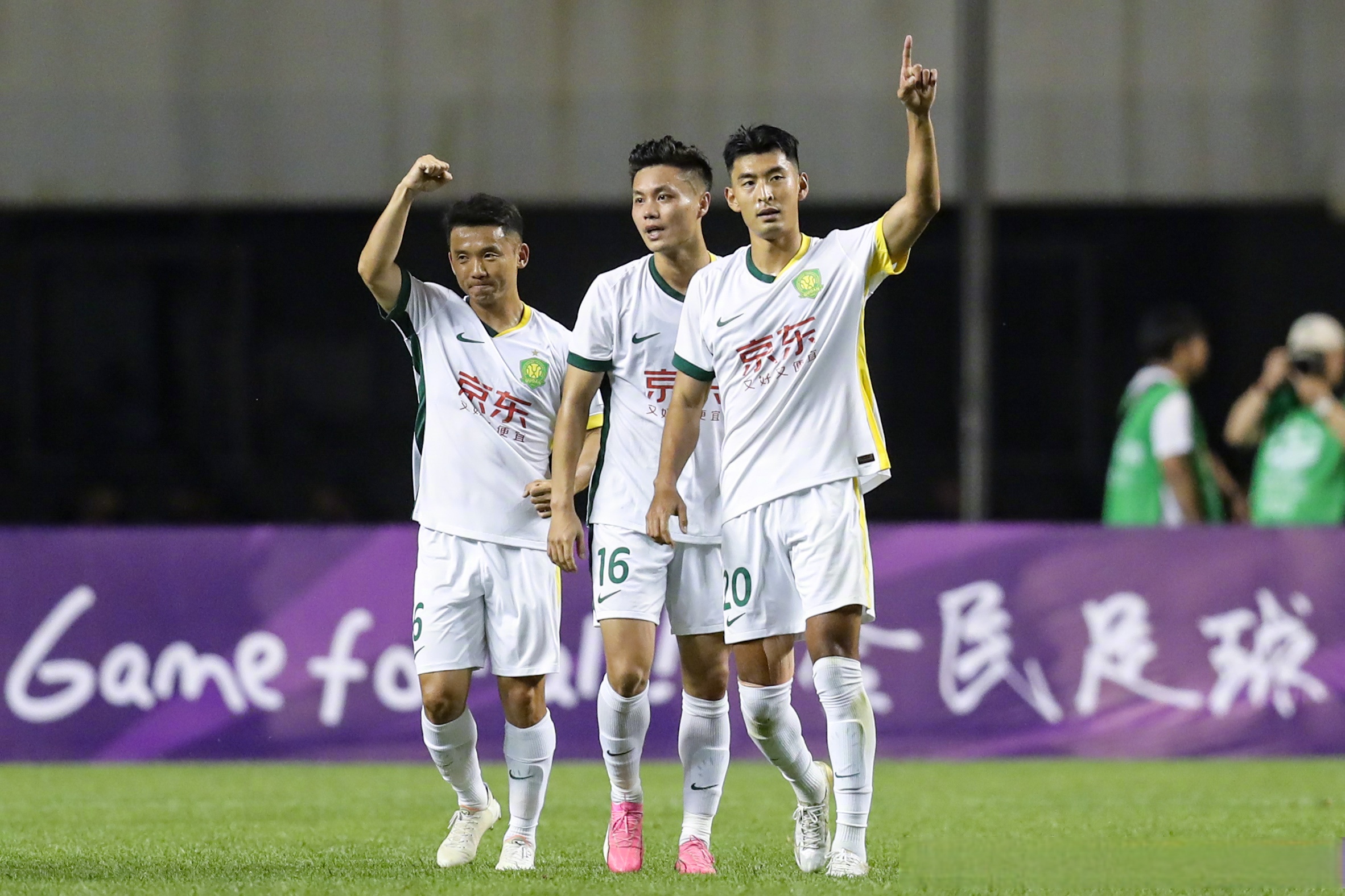 北京国安客场战胜重庆斯威,保持不败的简单介绍 北京国安客场战胜重庆斯威,保持不败的简单介绍