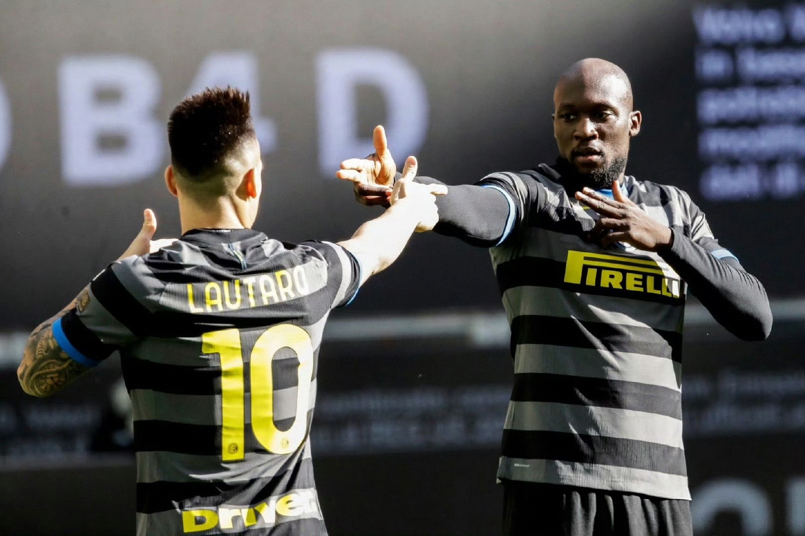 包含意甲球队引进新外援,引发球迷讨论的词条 包含意甲球队引进新外援,引发球迷讨论的词条