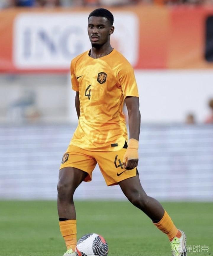 关于广州恒大备战迎战荷兰阿贾克斯队,力争夺冠的信息 关于广州恒大备战迎战荷兰阿贾克斯队,力争夺冠的信息