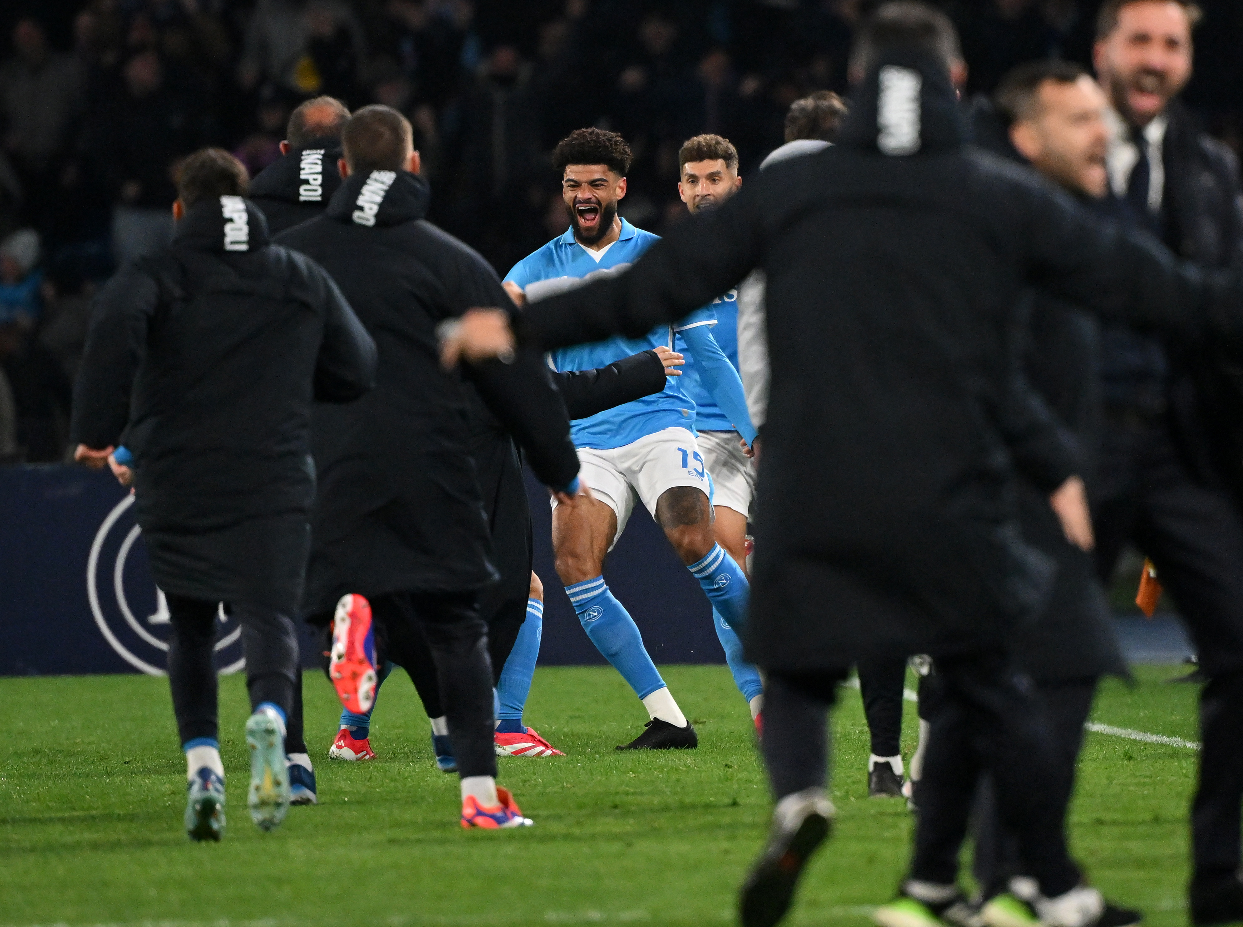 关于AC米兰-战平那不勒斯,争冠前景陷入困境的信息 关于AC米兰-战平那不勒斯,争冠前景陷入困境的信息