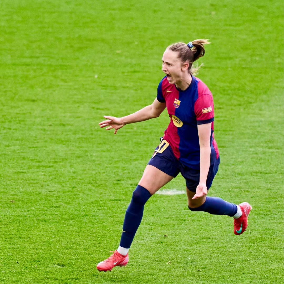 巴萨鏖战挪威，本泽马惊艳四座的简单介绍