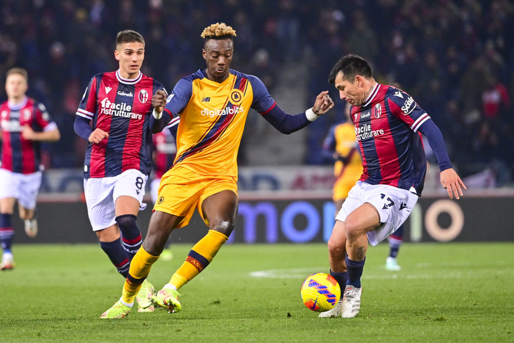 尤文卫冕雄心昂扬,不断向前,稳坐积分榜首 尤文卫冕雄心昂扬,不断向前,稳坐积分榜首