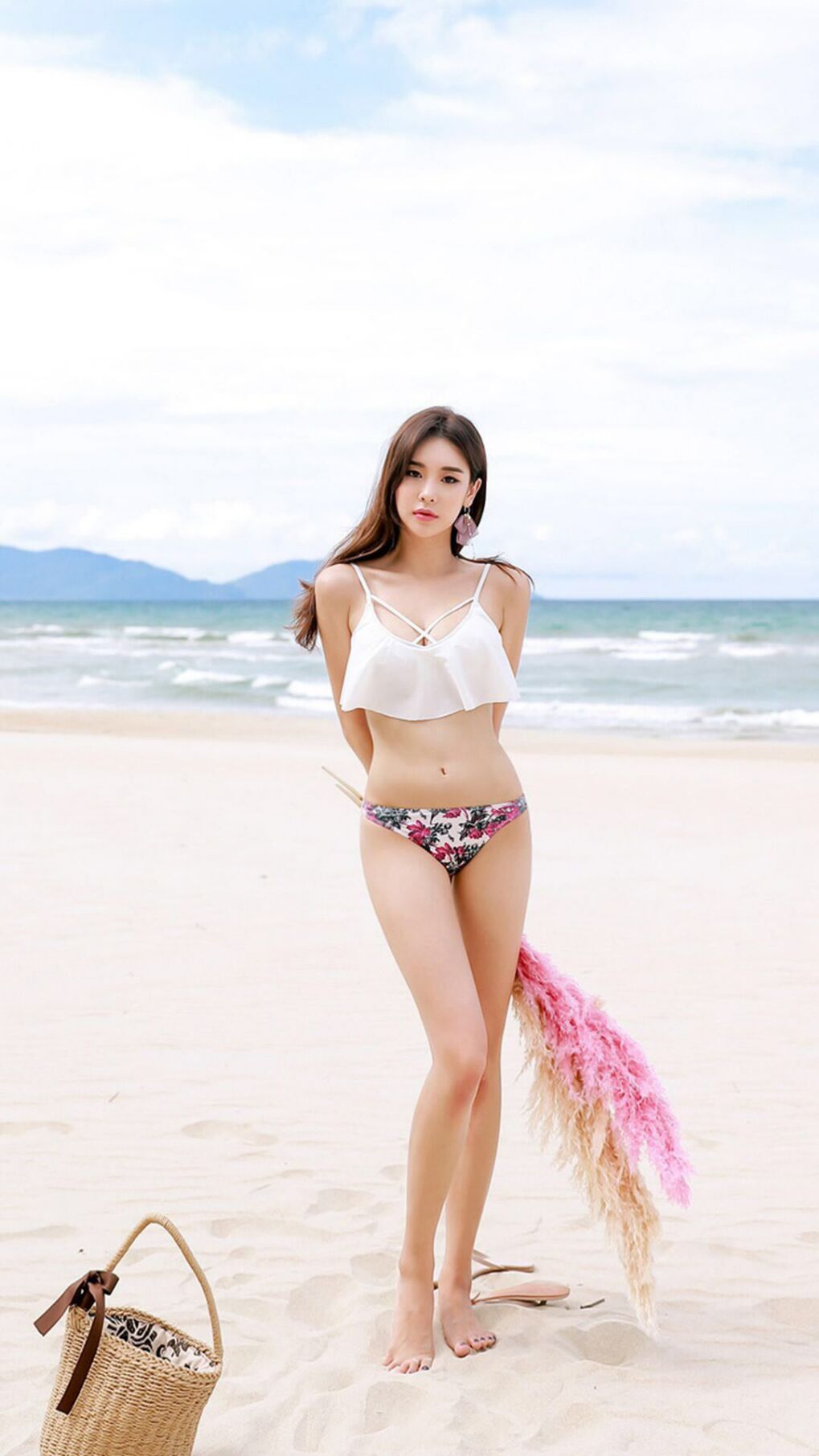 开云APP-现代骑士与远古魔法，当季后赛变成传说，篮球即是史诗