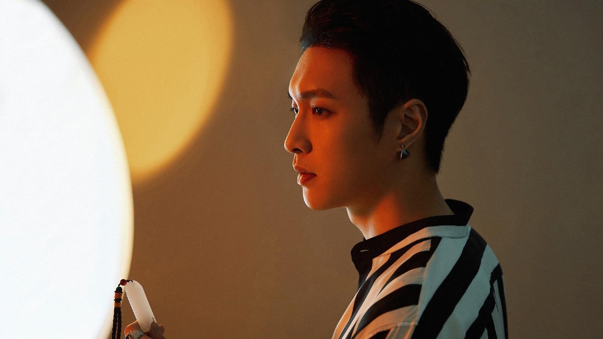 开云体育官网-绿茵的双极焰火，当哈兰德个体伟力遭遇波兰式集体生存