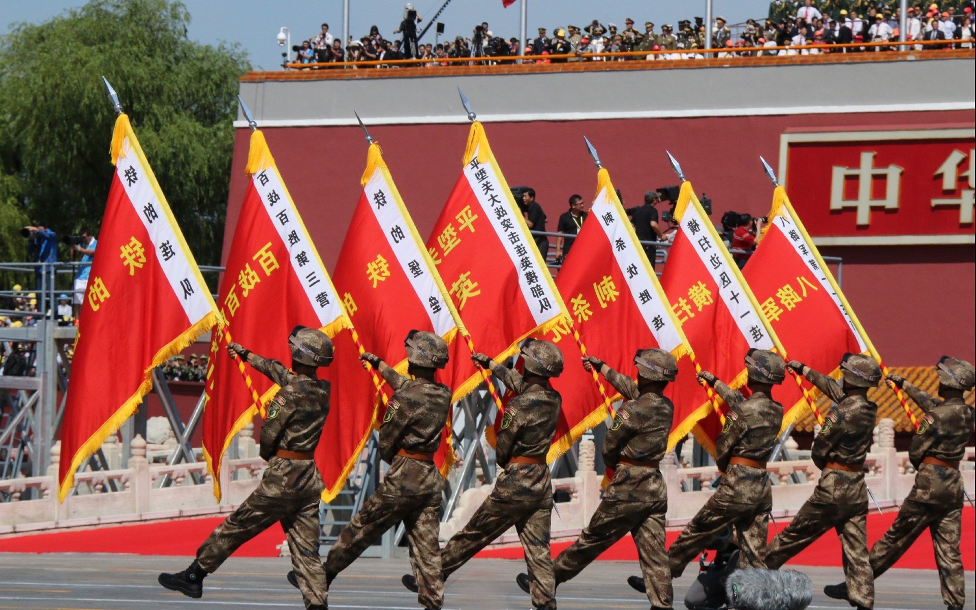 英伦旋风席卷黄色潜水艇,基米希一锤定音