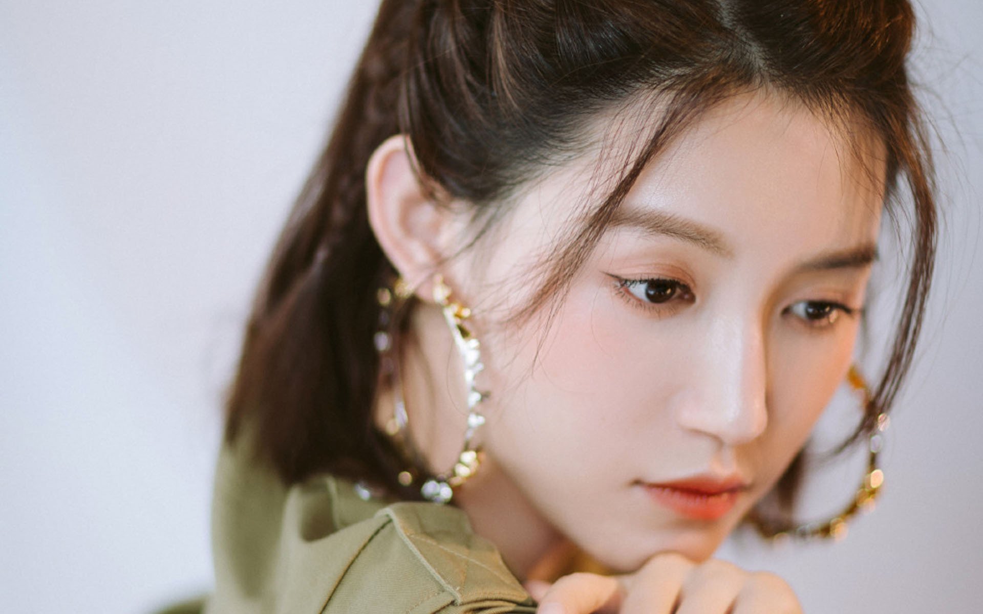 数据钢索上的血性绳索，雄鹿如何用43:7的犯规比，勒死太阳的最后呼吸？