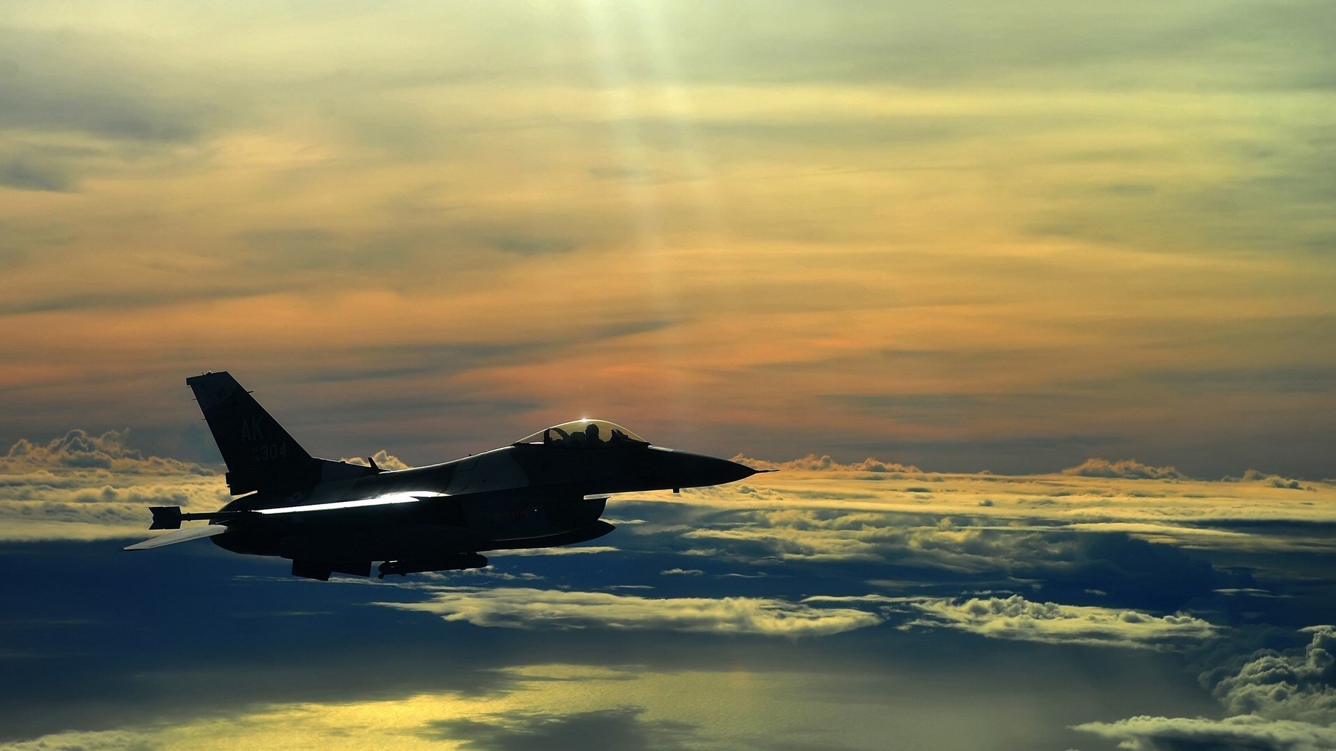 足球世界日，久保建英的东方闪电与德意志战车的轰鸣协奏